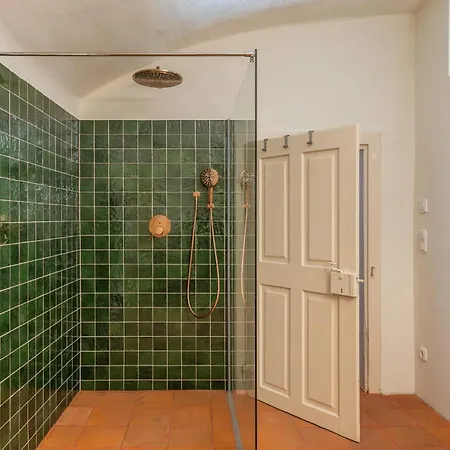 Beschliesserwohnung Schloss Апартаменты *